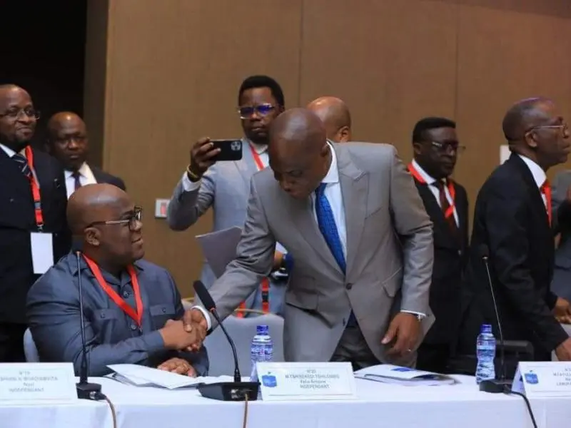 A la suite de l’appel à la main tendue du leader de l’Ecidé : Rencontre imminente entre Tshisekedi et Fayulu